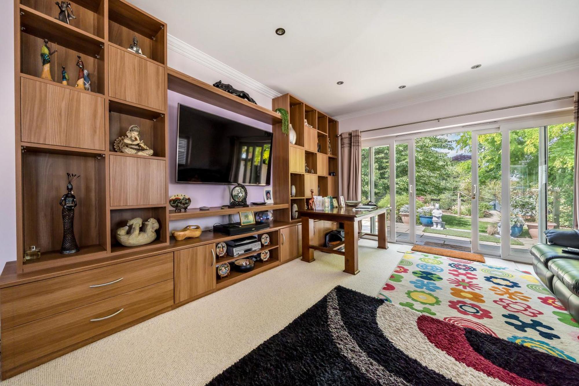 Serene Spacious Room Staines-upon-Thames Extérieur photo